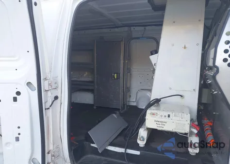 2011 Ford E-350 Super Duty Commercial from USA, damaged, VIN 1FTSE3EL3BDB39159